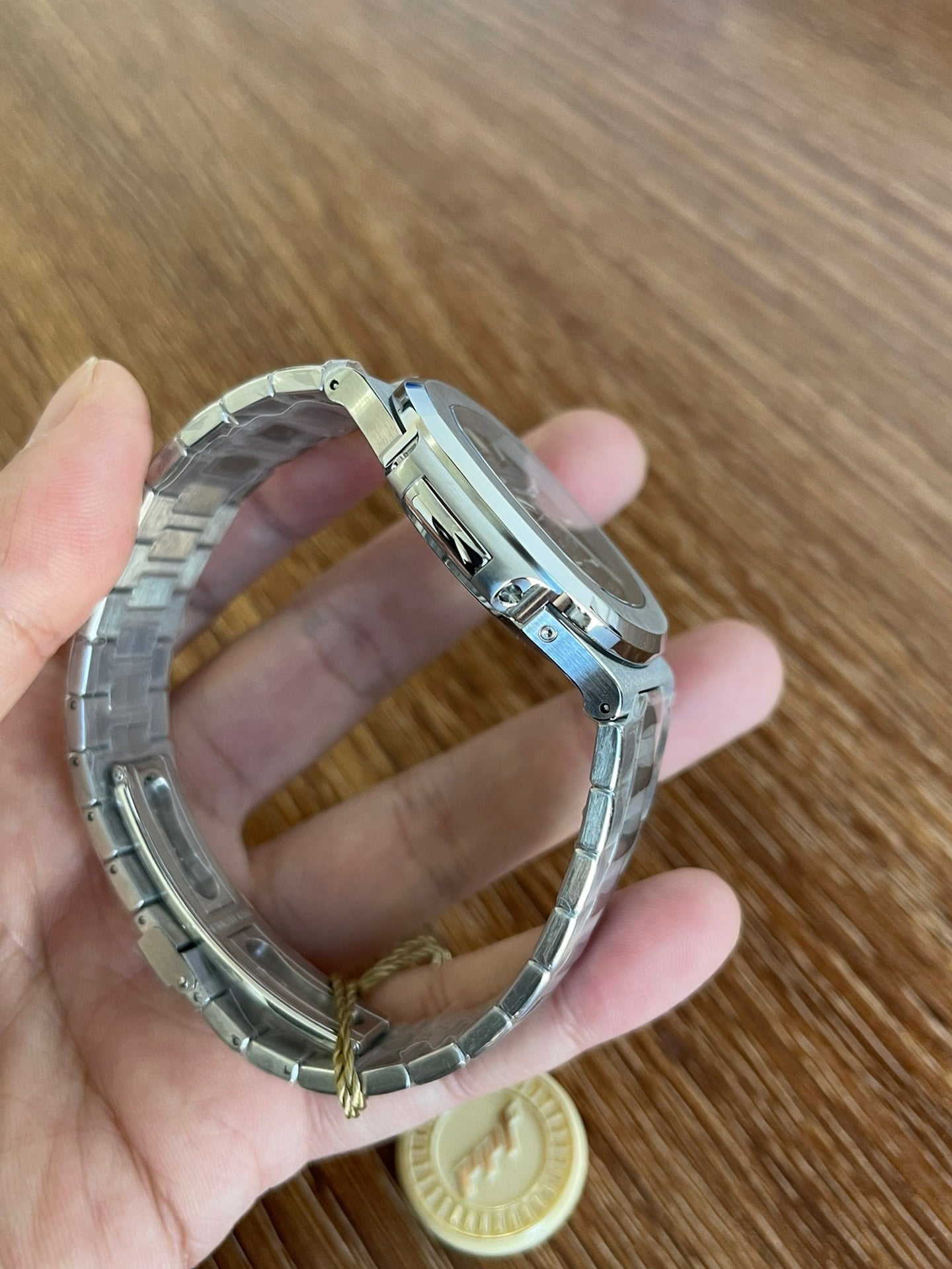 Patek Philippe Nautilus 1:1 replica high imitation watch 5712/1A-001 watch