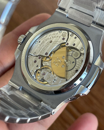 Patek Philippe Nautilus 1:1 replica high imitation watch 5712/1A-001 watch