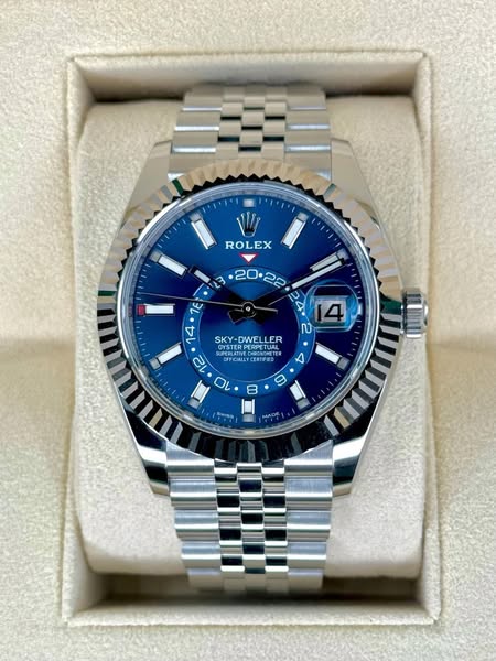 Rolex Sky-Dweller 42mm 336934 Jubilee Blue Dial ✨