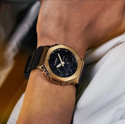 G-SHOCK BLACK GOLD