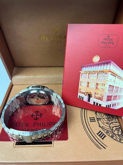 Patek Philippe Nautilus 5711/1A-011 White Dial