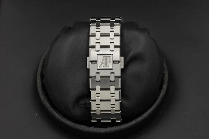 Audemars Royal Oak Black Background 41mm Men